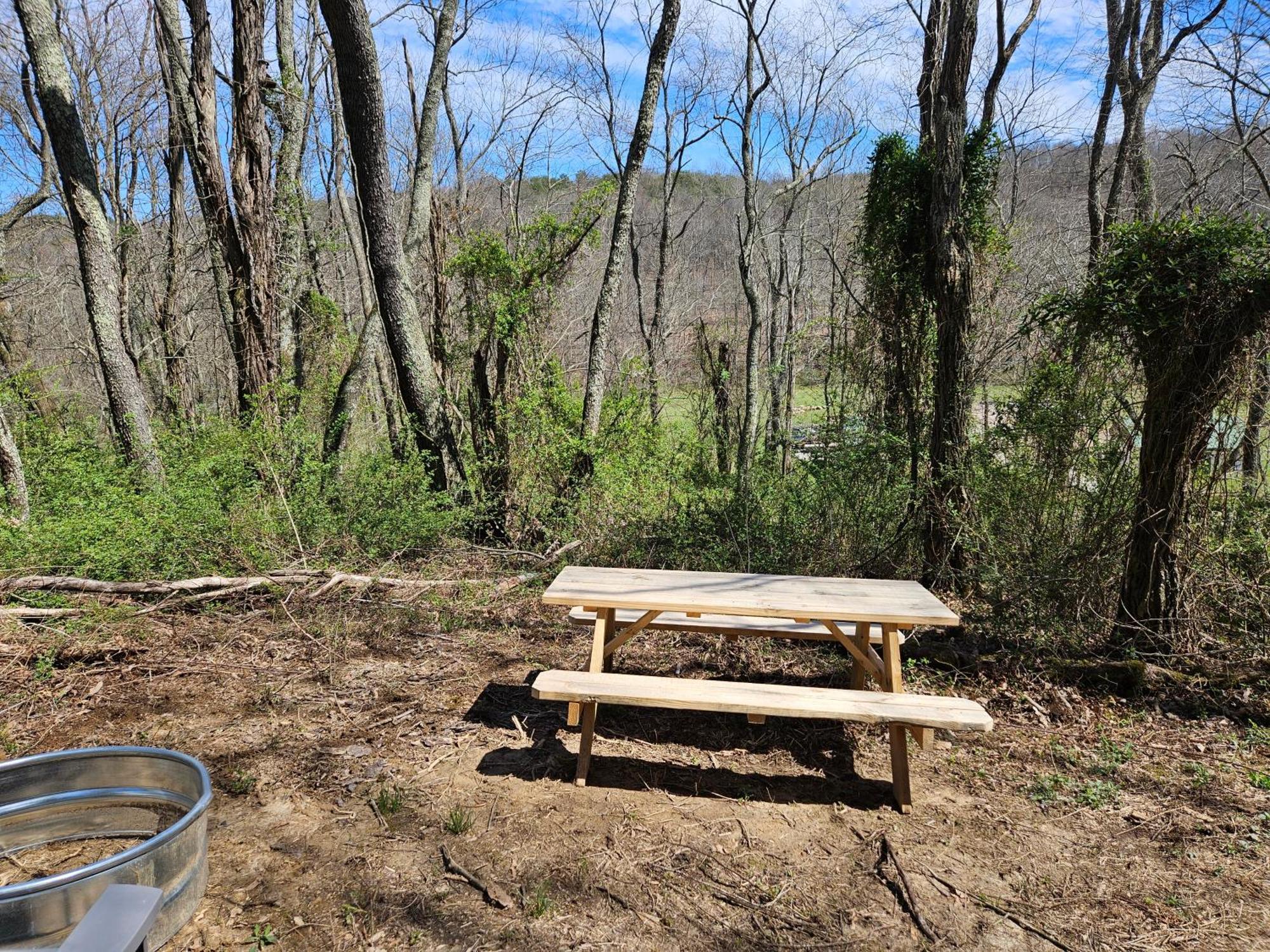 Cardinal Cove Campsite At Hocking Vacations - Tent Not Included 로건 외부 사진